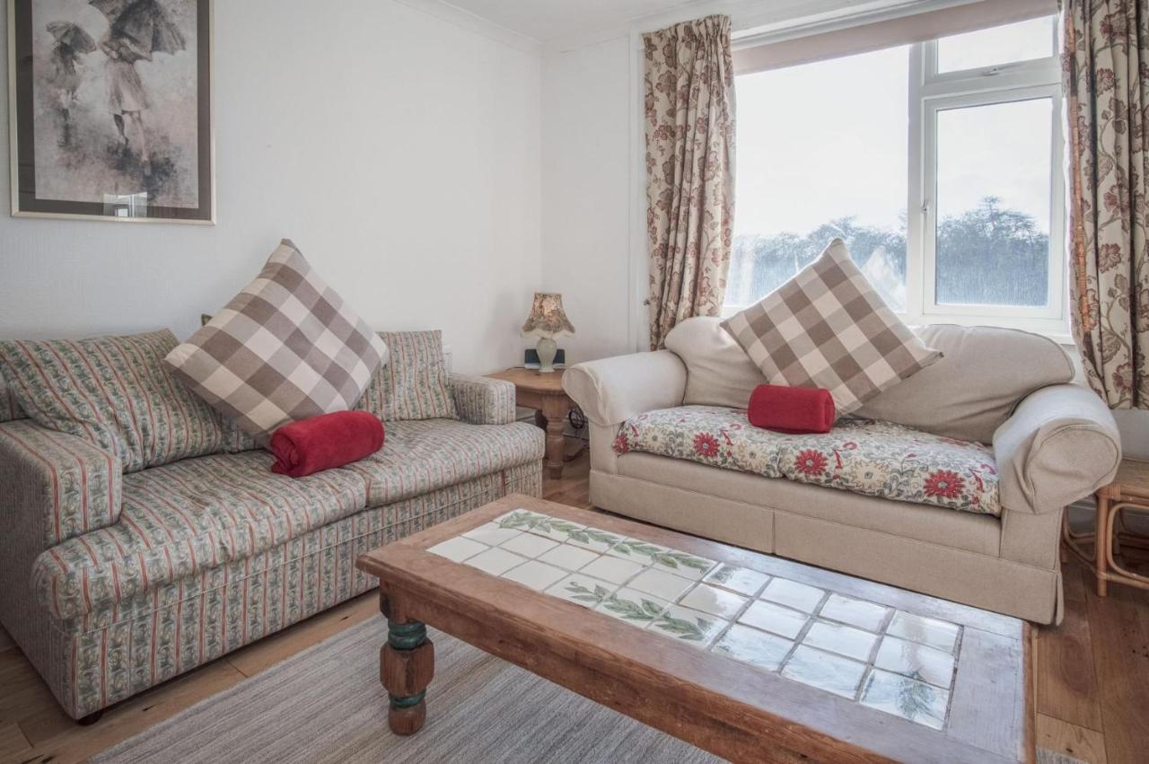 Maytree Cottage - 4 Bedroom Holiday Home - Tenby Exterior foto