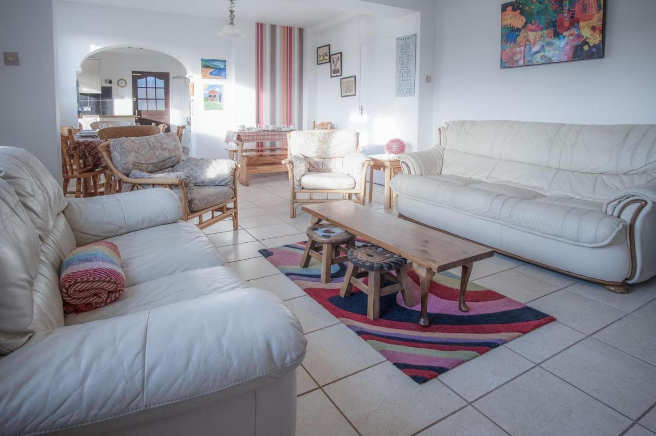 Maytree Cottage - 4 Bedroom Holiday Home - Tenby Exterior foto